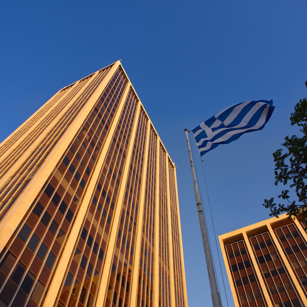 Πύργος Αθηνών: Όταν η Αθήνα κοίταξε το ψηλότερο κτίριο των Βαλκανίων