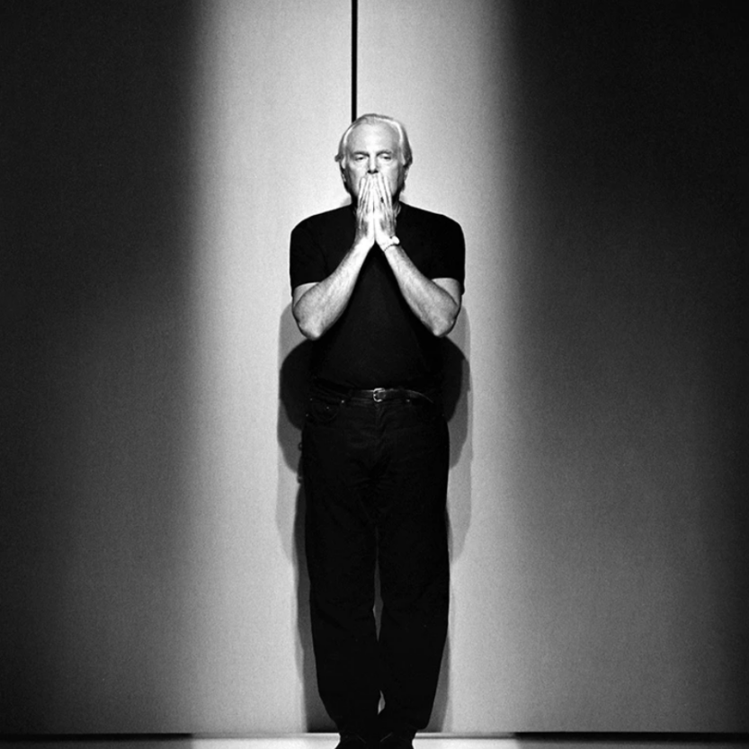 Giorgio Armani: O εφευρέτης της ήρεμης πολυτέλειας δεν ζει πια εδώ