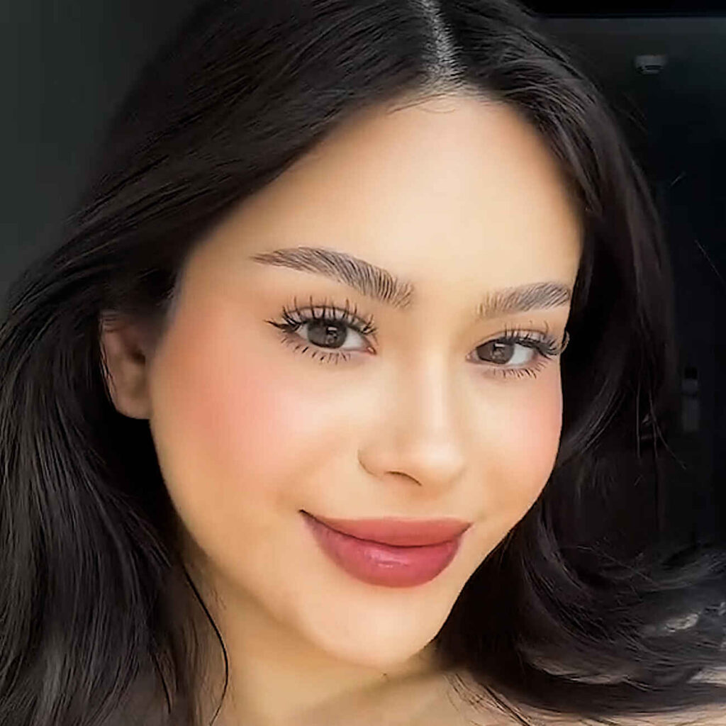 4 hacks για το σωστό eyeliner χωρίς κόπο