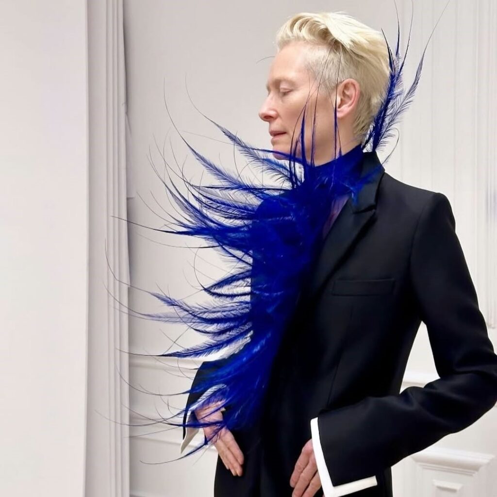 Όταν η Tilda Swinton “ντύθηκε” David Bowie