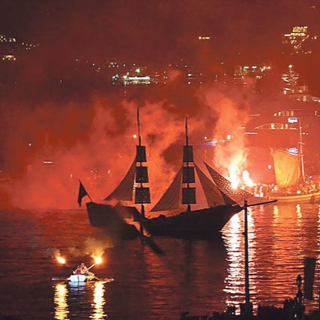 “Αρμάτα” Σπετσών: Το τελευταίο κοσμοπολίτικο ραντεβού με την ιστορία για το 2025