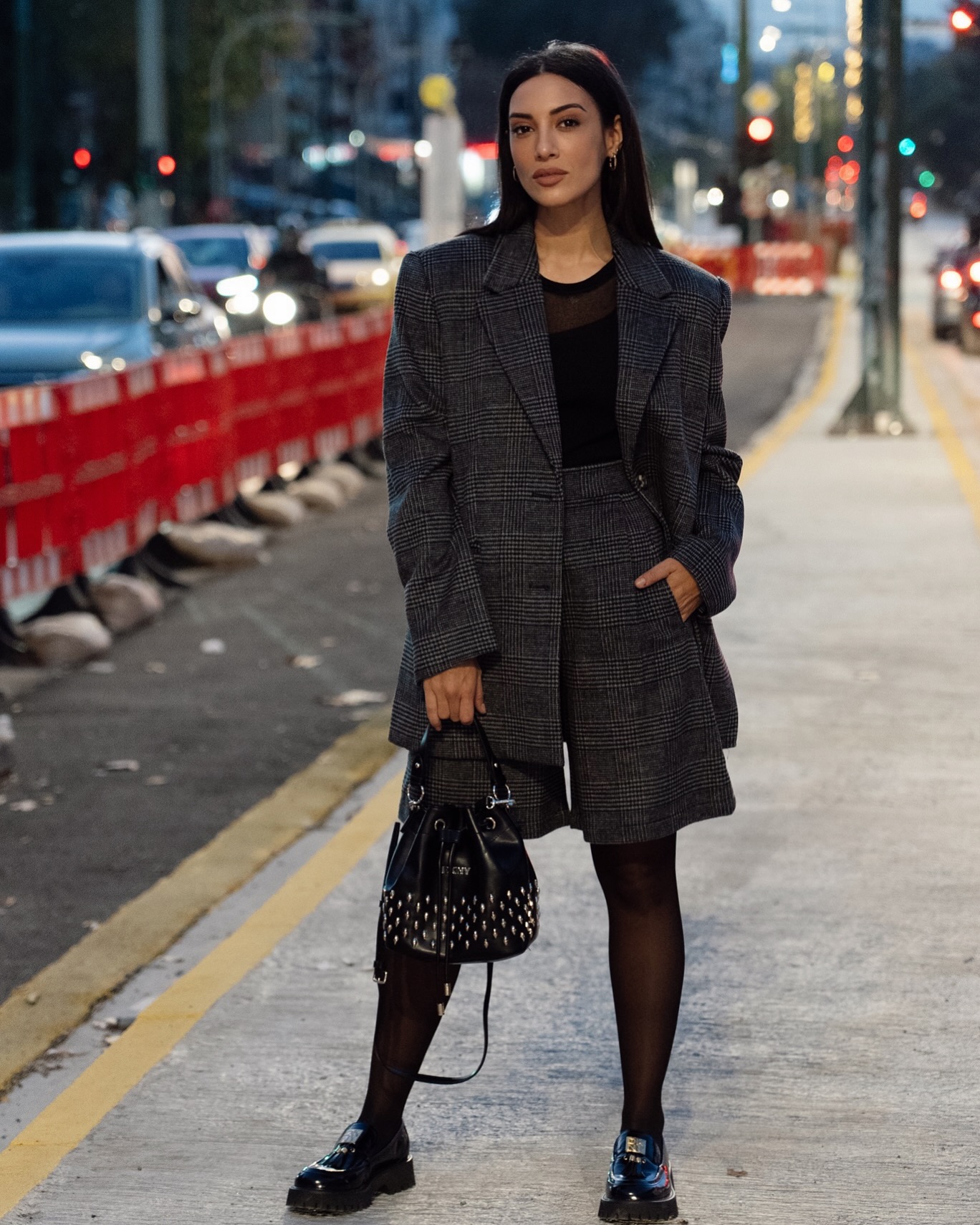 Η ΕΥΓΕΝΙΑ ΣΑΜΑΡΑ ΜΕ ΧΕΙΜΕΡΙΝΟ OFFICE LOOK