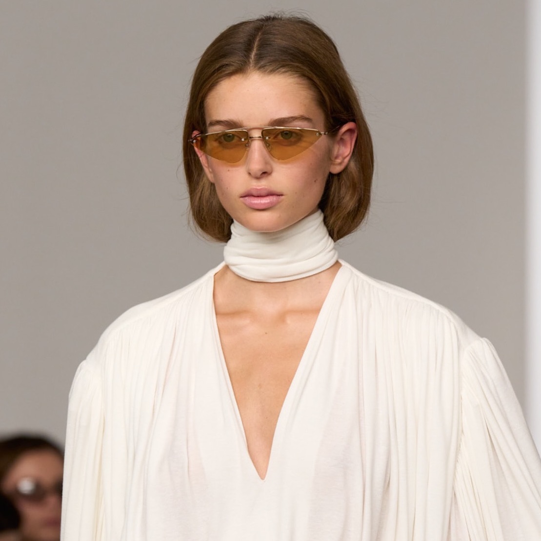 fysiki lampsi calvin klein runway