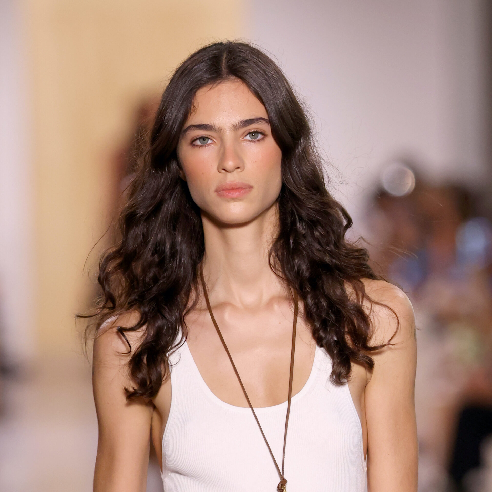 fysiki lampsi michael kors runway