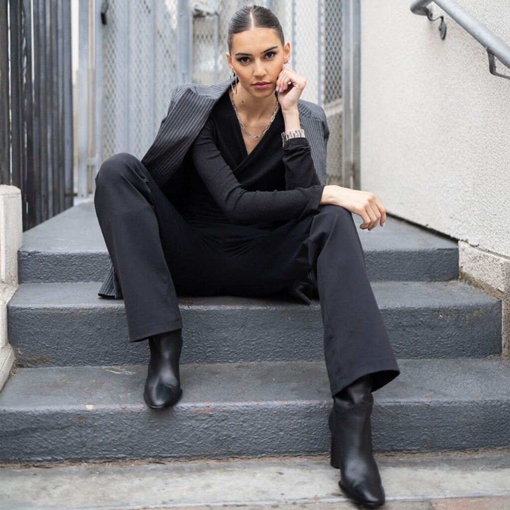 mavro-panteloni-black-pants-streetstyle (2)