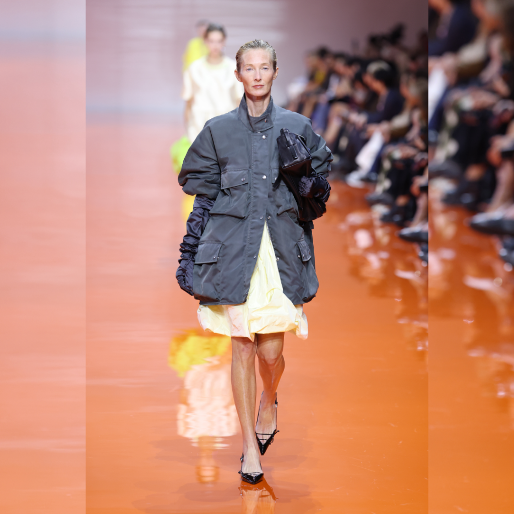 prada3-profile