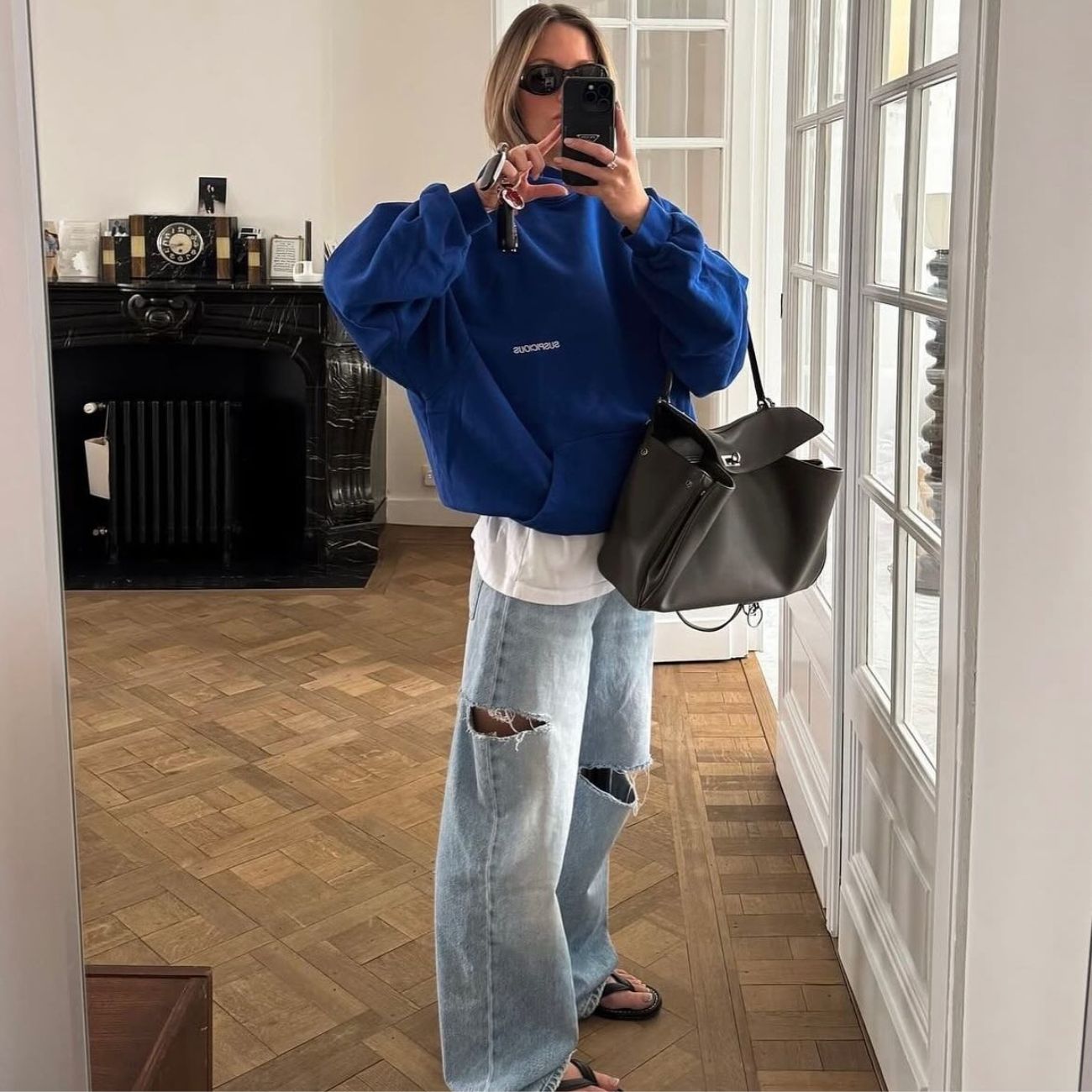 tzin-ftharmeno-fouter