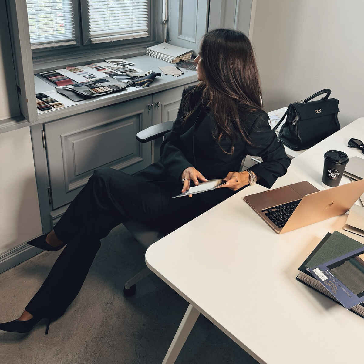 office-look-bag
