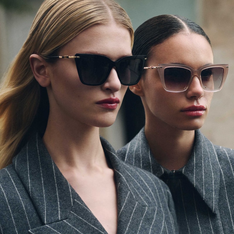 H Carolina Herrera φόρεσε τα γυαλιά της