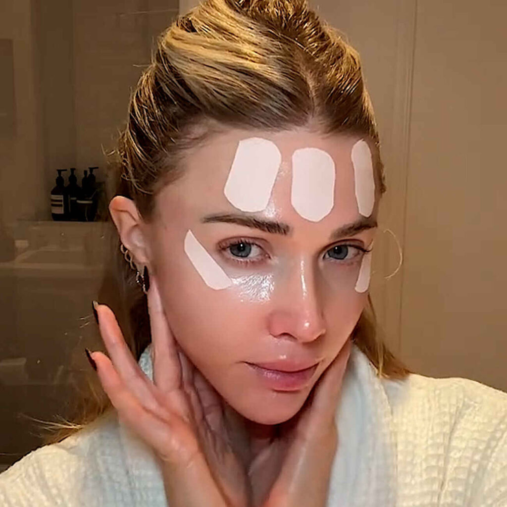 Face tape: Καταργήστε το μπότοξ με τη βοήθεια μιας ταινίας