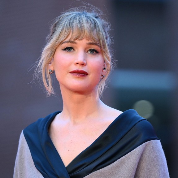 Jennifer Lawrence: Αποκαλύπτει την επόμενη πλαστική που θα κάνει