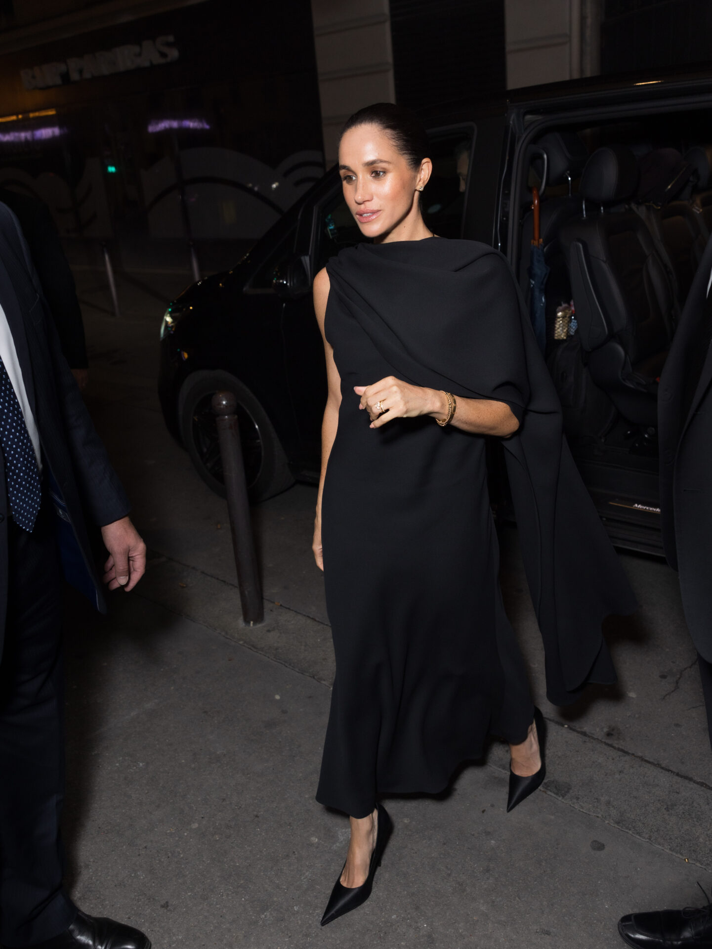 Balenciaga: Outside Arrivals - Paris Fashion Week - Womenswear Spring/Summer 2026
