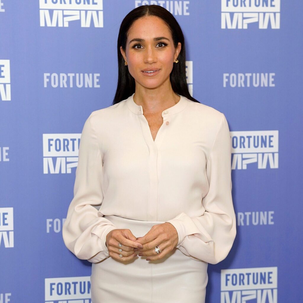 Meghan Markle: Το βασιλικό αξεσουάρ που προκάλεσε αντιδράσεις