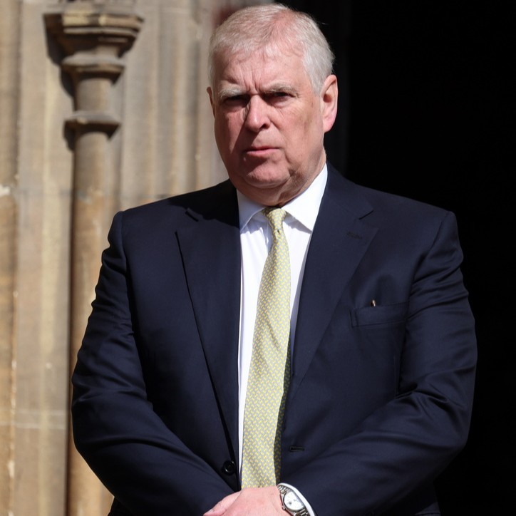 Πρίγκιπας Andrew: Τέλος οι τίτλοι και η βασιλική κατοικία