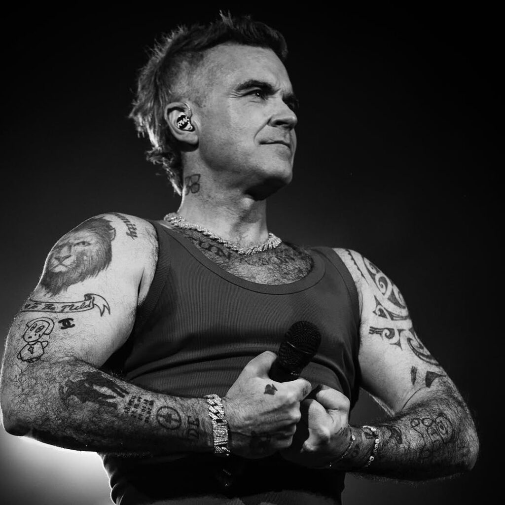 Robbie Williams: Τι είναι το σύνδρομο Tourette από το οποίο πάσχει;