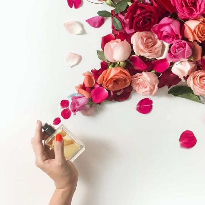Aρώματα με βάση το τριαντάφυλλο που αξίζει να δοκιμάσετε