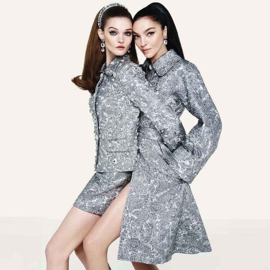 Dolce & Gabbana Holiday 2025: Η λάμψη του ασημιού μας καλεί στην γιορτή