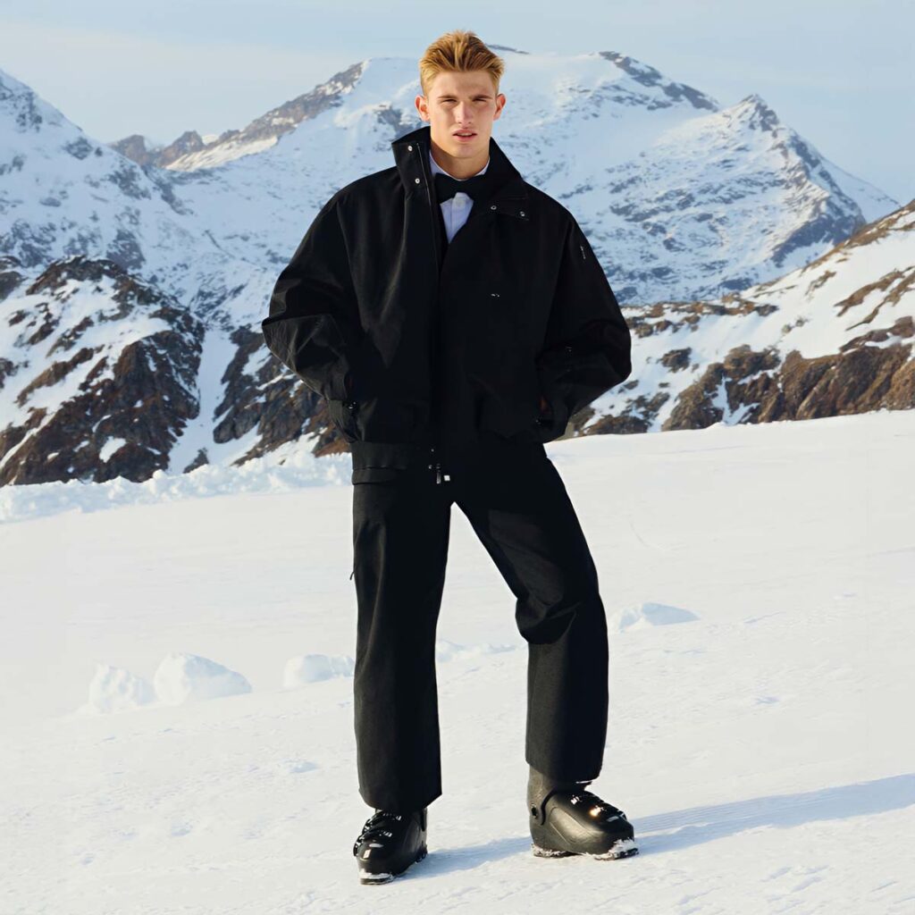 Jacquemus × Nike Après Ski (3)