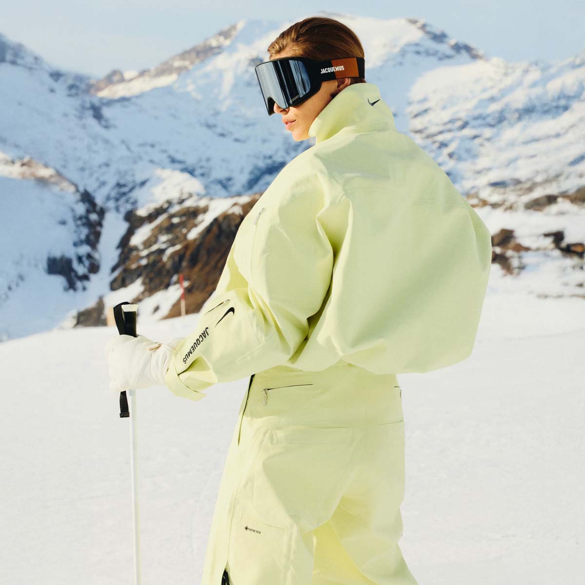 Jacquemus × Nike Après Ski (4)