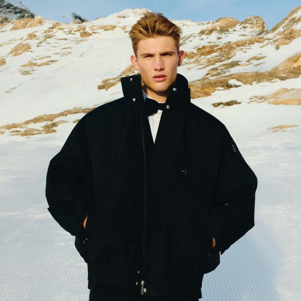 Jacquemus × Nike Après Ski (5)