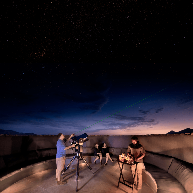 Why-we-love-it-Sossus-Stargazing