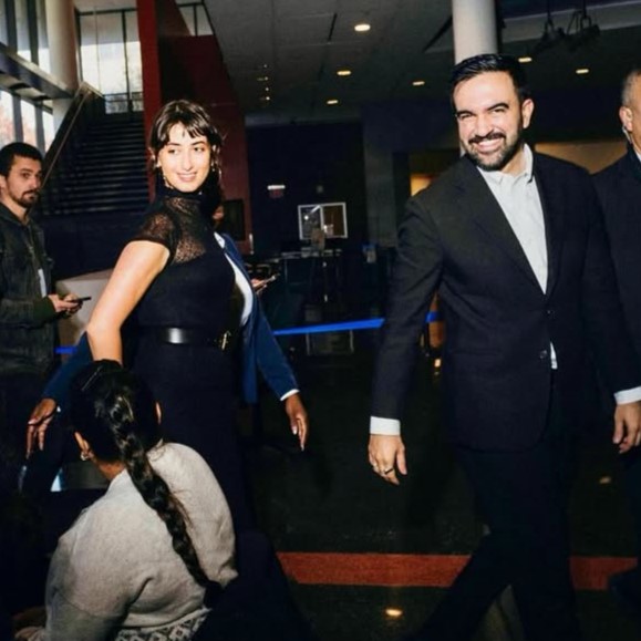 Τι θα φοράει η Πρώτη Κυρία της Νέας Υόρκης για να εμπνεύσει τη γενιά Ζ;