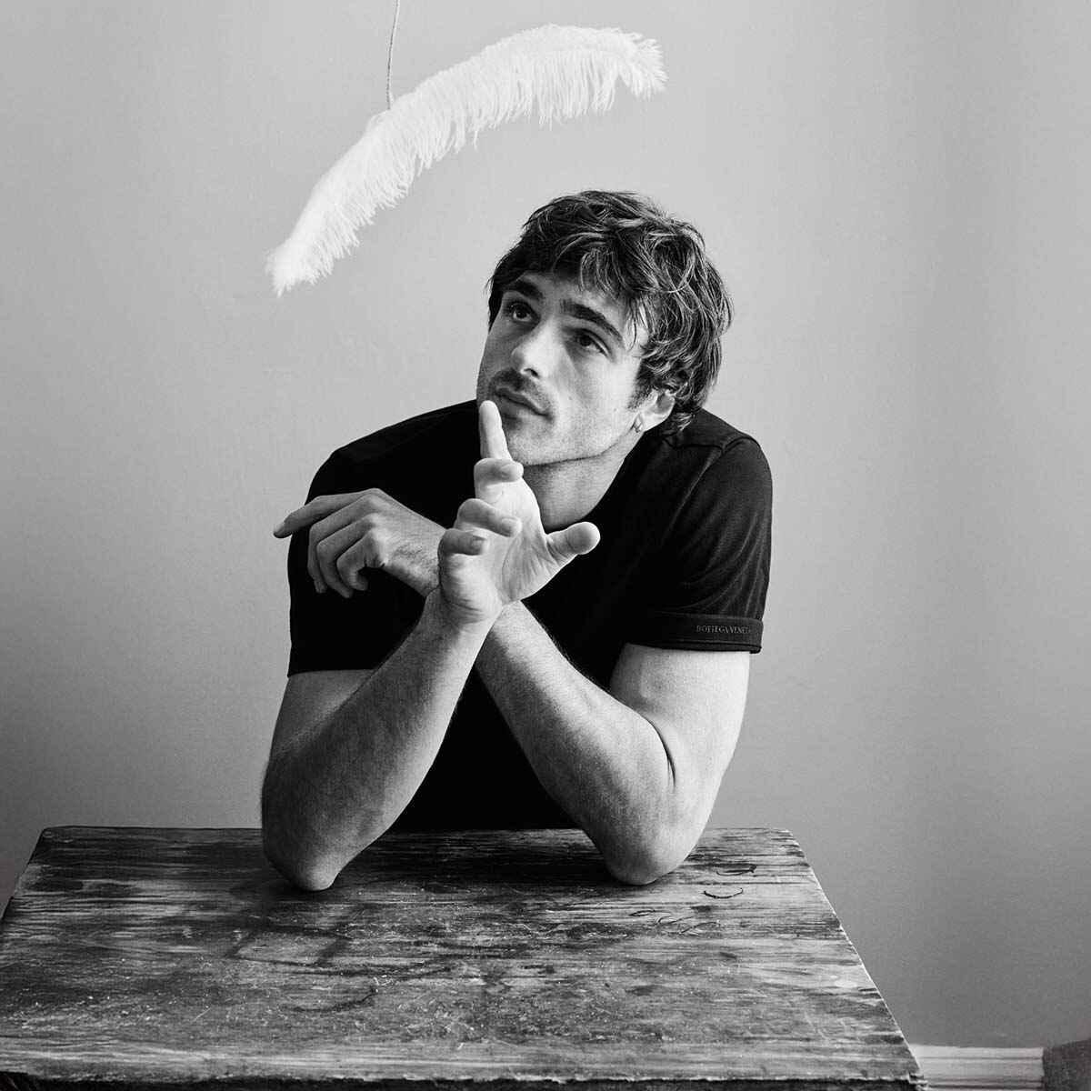 bottega-veneta-jacob-elordi- (4)