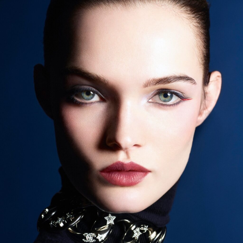 Θέλετε να φορέσετε την τύχη της Coco Chanel; Τα πέντε τυχερά σύμβολα σας περιμένουν στη νέα συλλογή