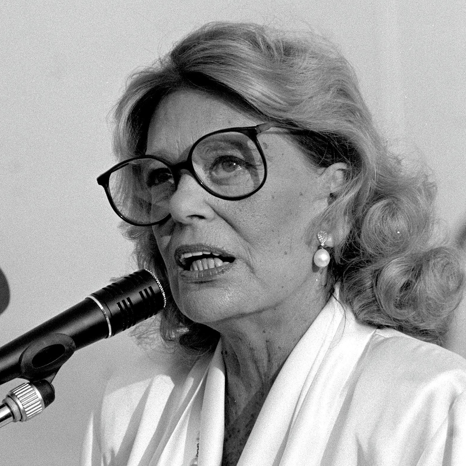 ellinides-vouli-merkouri