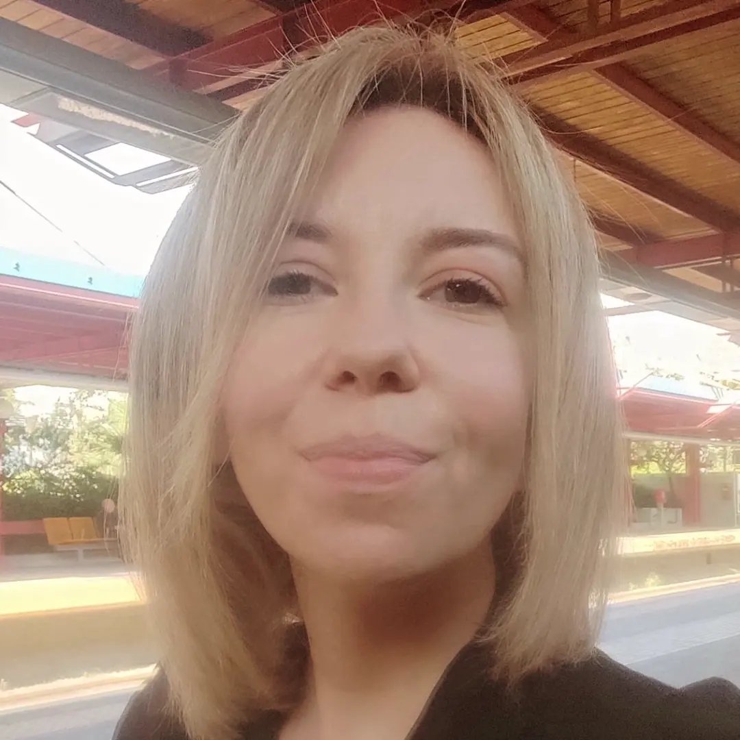 Εμμανουέλα Μαθιουδάκη