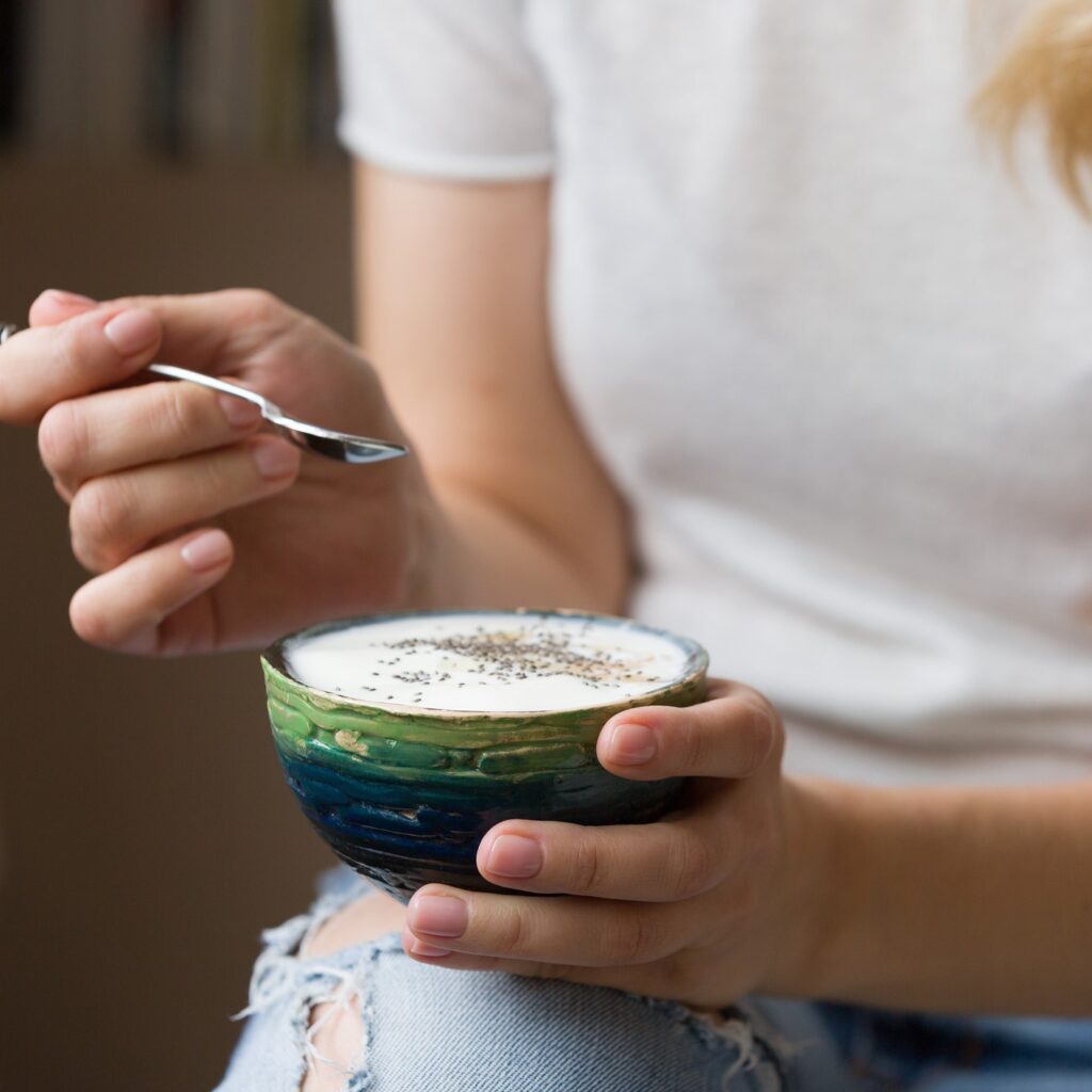 Γιαούρτι ή Βρόμη: Ποιο σας χορταίνει περισσότερο;