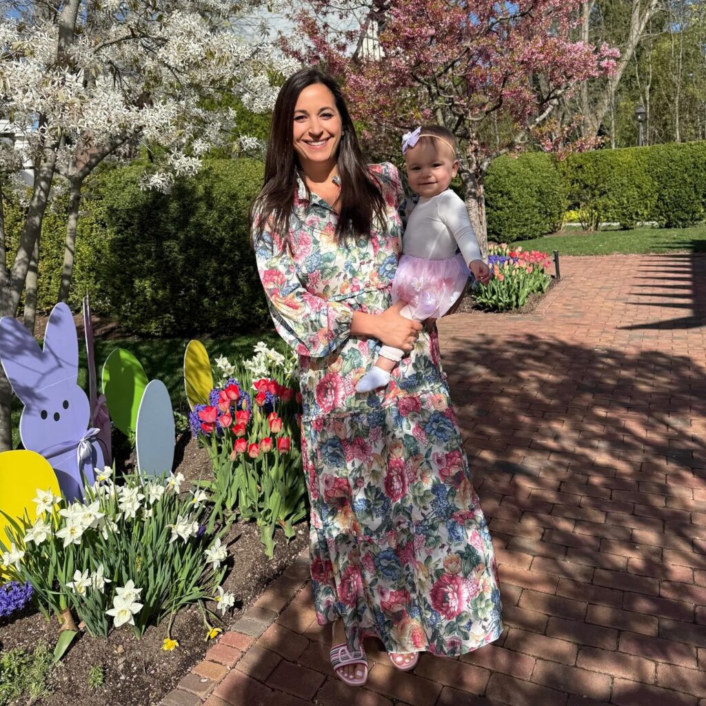 kassiadavis_CAROUSEL_4