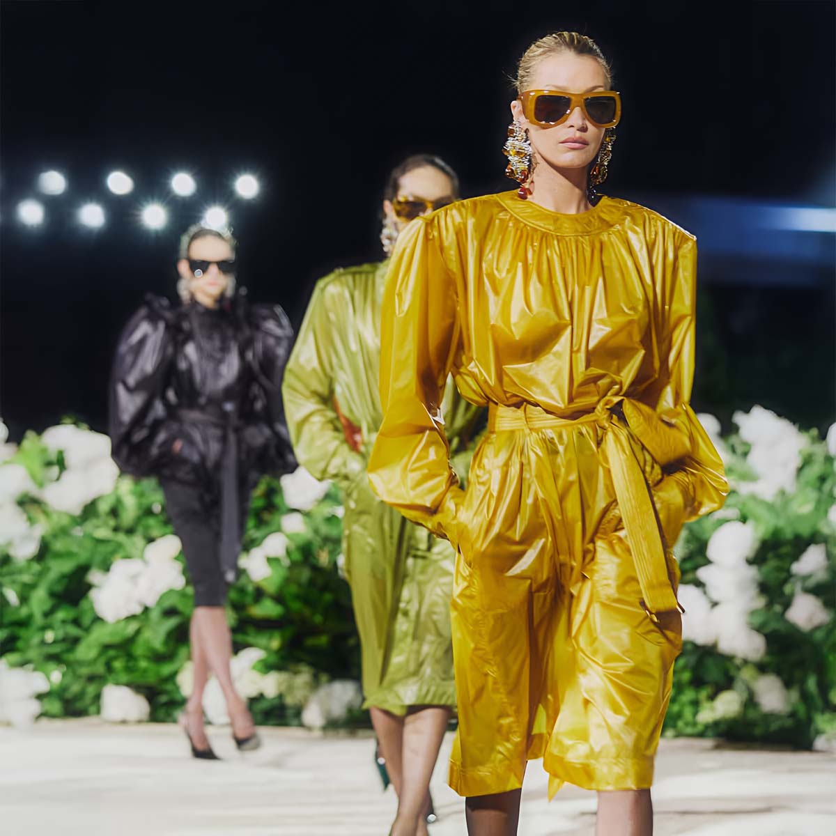 kosmimata-taseis-ysl_2400x2400