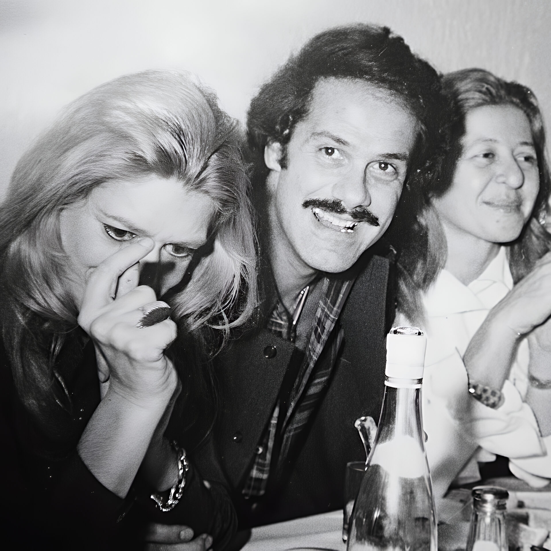 kritsas-merkouri_2400x2400