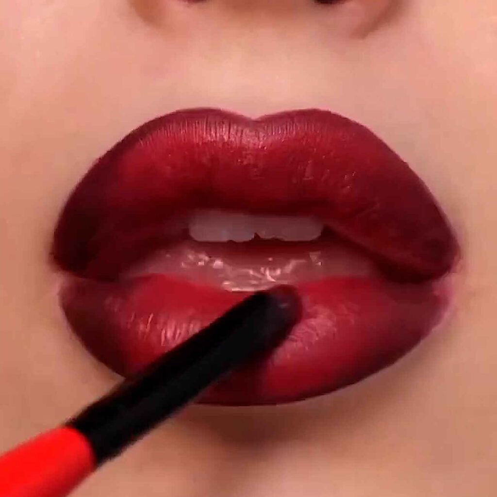 Πώς φοράμε το lip liner;