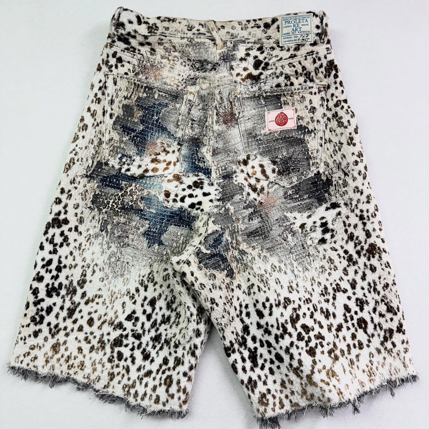 proletareart_BERMUDA