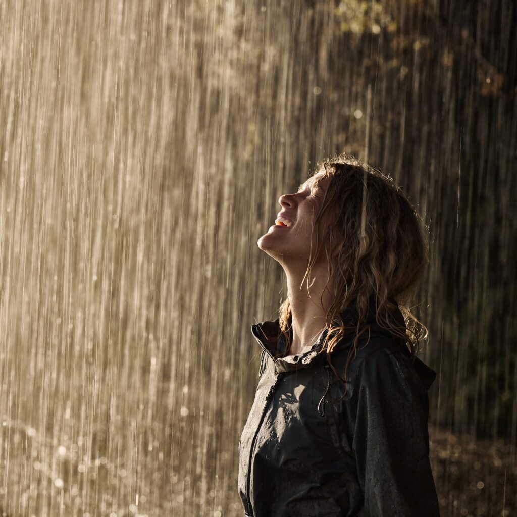 Η επιστήμη πίσω από τη βροχή: Κάνει καλό στην υγεία μας;