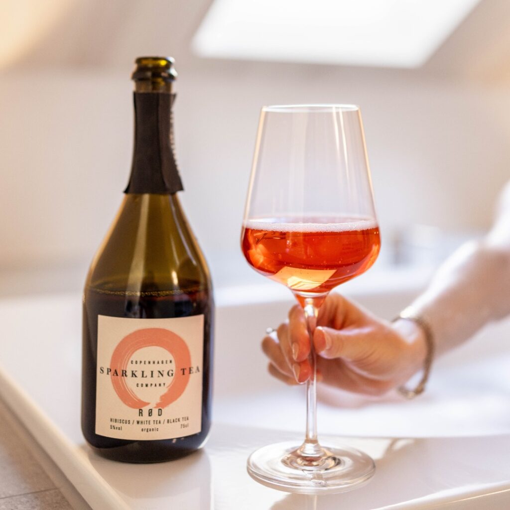 Απόψε πίνουμε sparkling tea: Τι το κάνει τόσο ξεχωριστό;