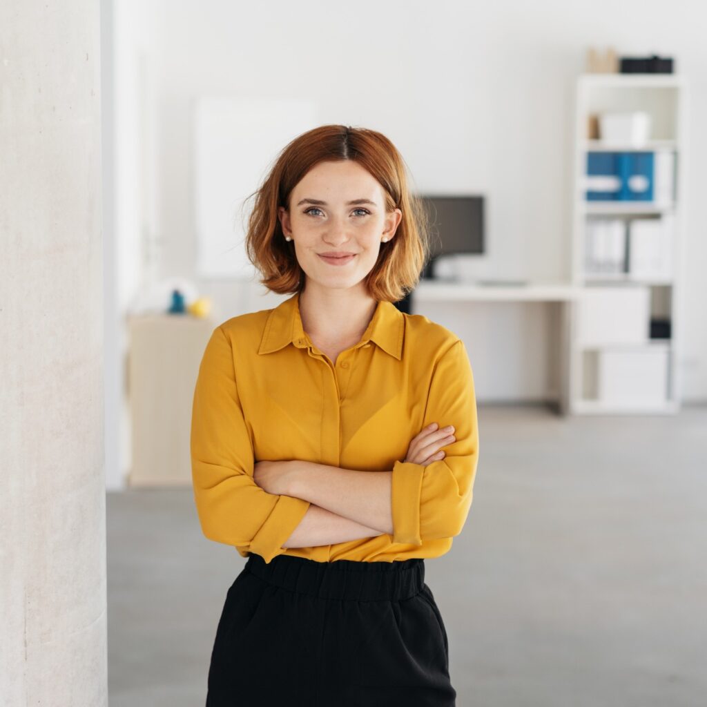 Θέλετε να δείχνετε σίγουρη και δυναμική; Φορέστε αυτά τα 6 χρώματα