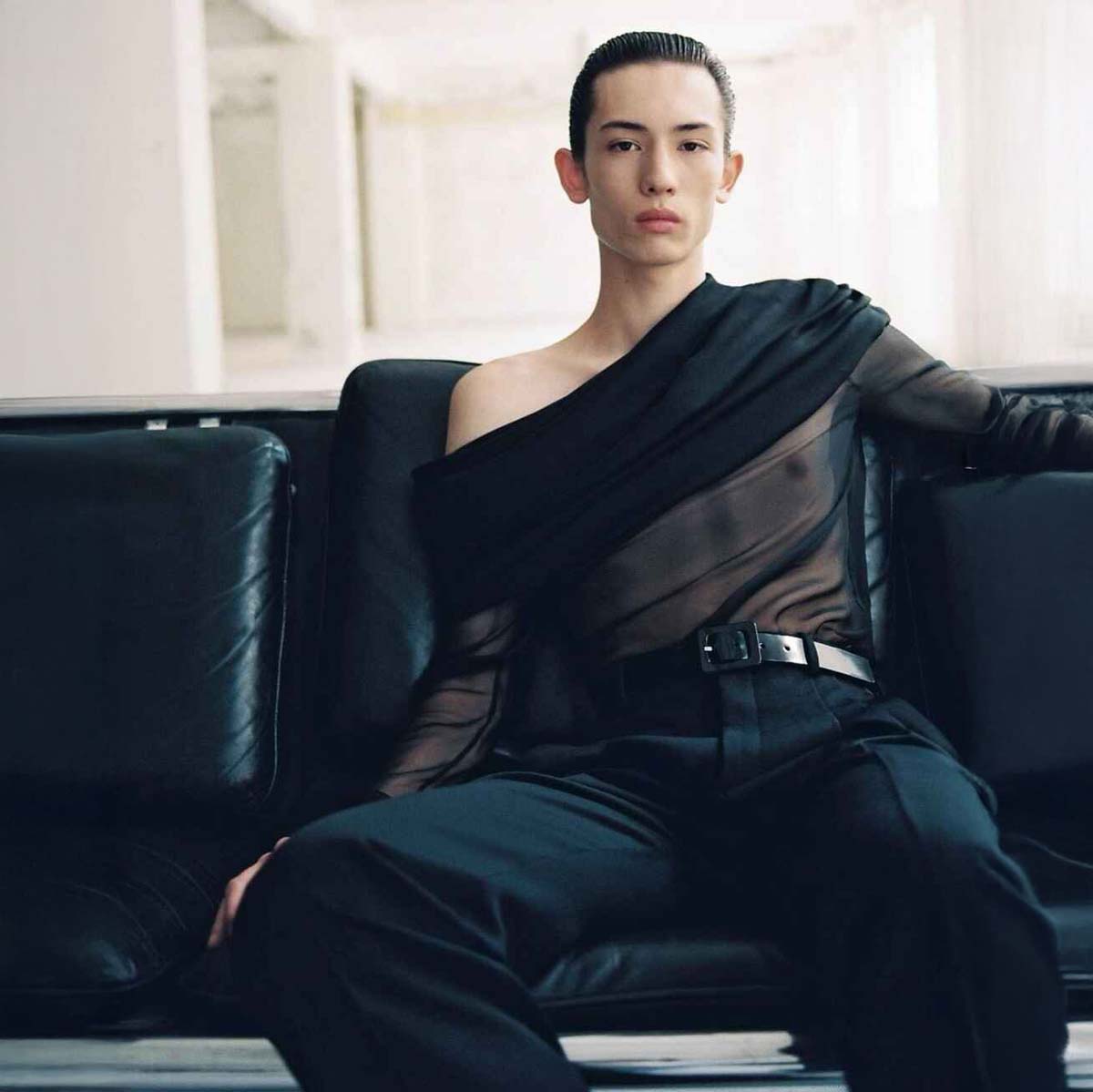 ysl_1686654008_3124202688674809569_20032127 (2)