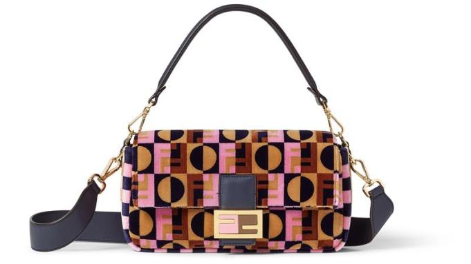 fendi-emily-in-paris