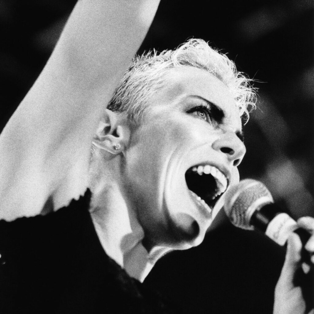 Πριν από 70 χρόνια το υπέρλαμπρο αστέρι της ποπ φώτισε τον τόπο που γεννήθηκε η Annie Lennox