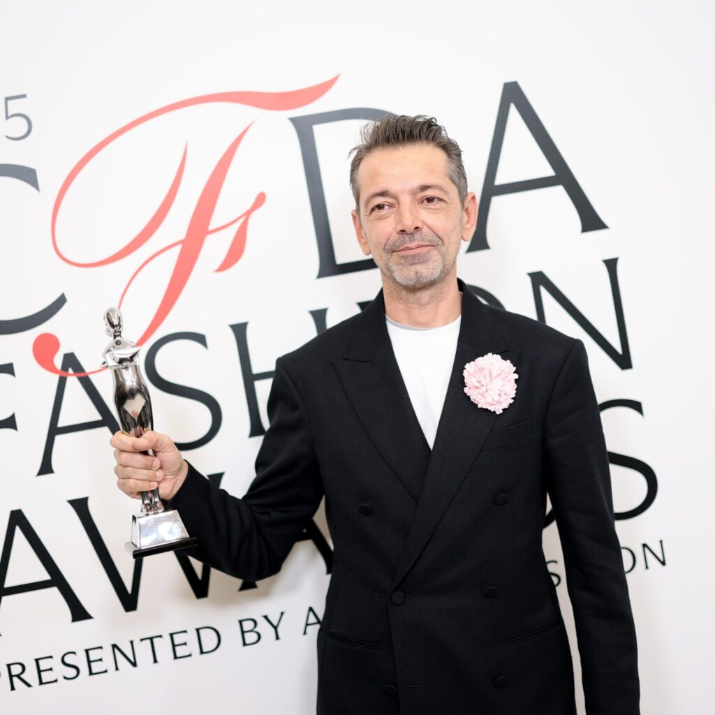 Pieter Mulier: Ένα βήμα πριν από τον Versace;