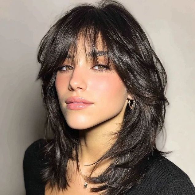 butterfly haircut medium length