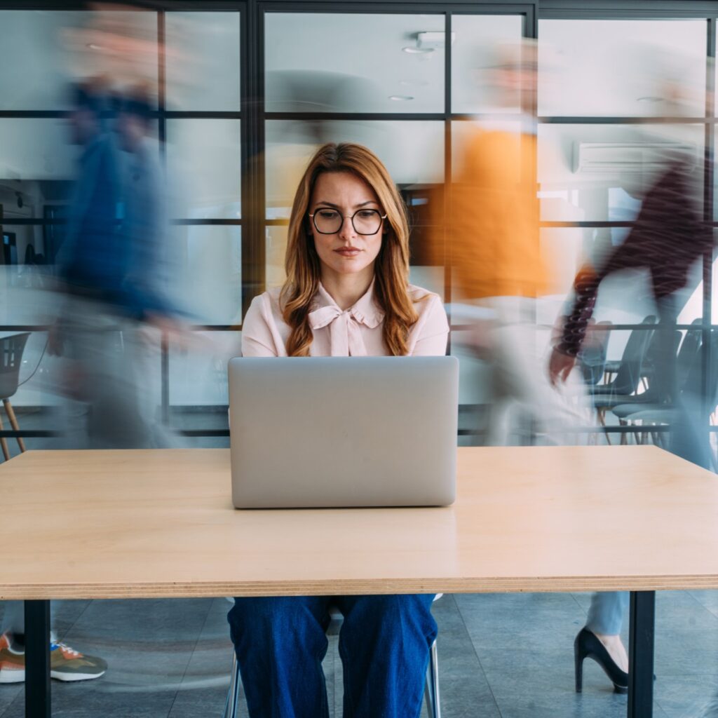 Σταματήστε αυτή τη συνήθεια μέχρι τα 60 για να προστατεύσετε τον εγκέφαλό σας