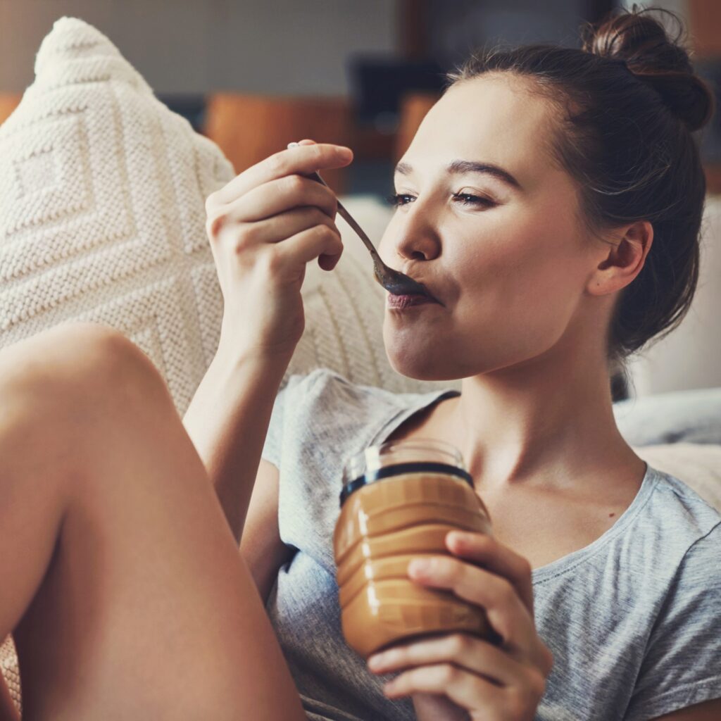 Μπορεί η απώλεια βάρους να κρατήσει τον εγκέφαλο πιο νέο; Τι λένε οι έρευνες