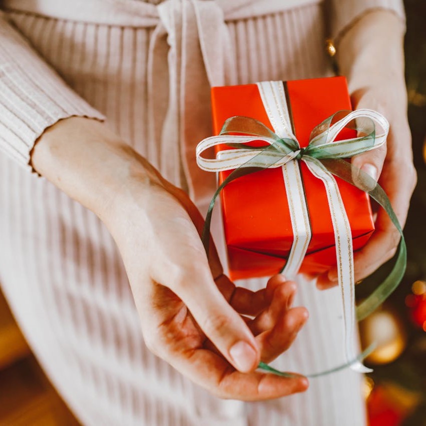 4 δώρα που θεωρούνται κακή τύχη και πώς να τα μετατρέψετε σε ευοίωνα