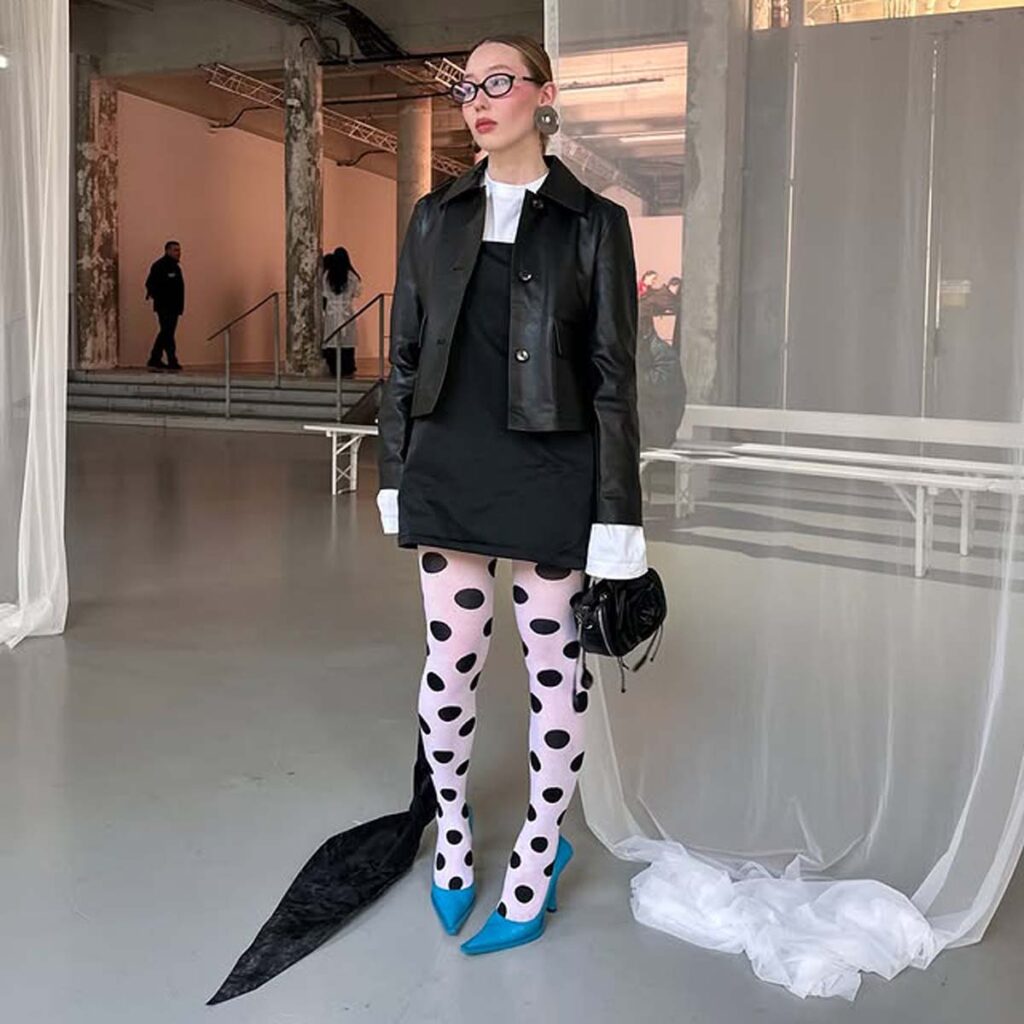 kalson-sxedia-volga-leoni