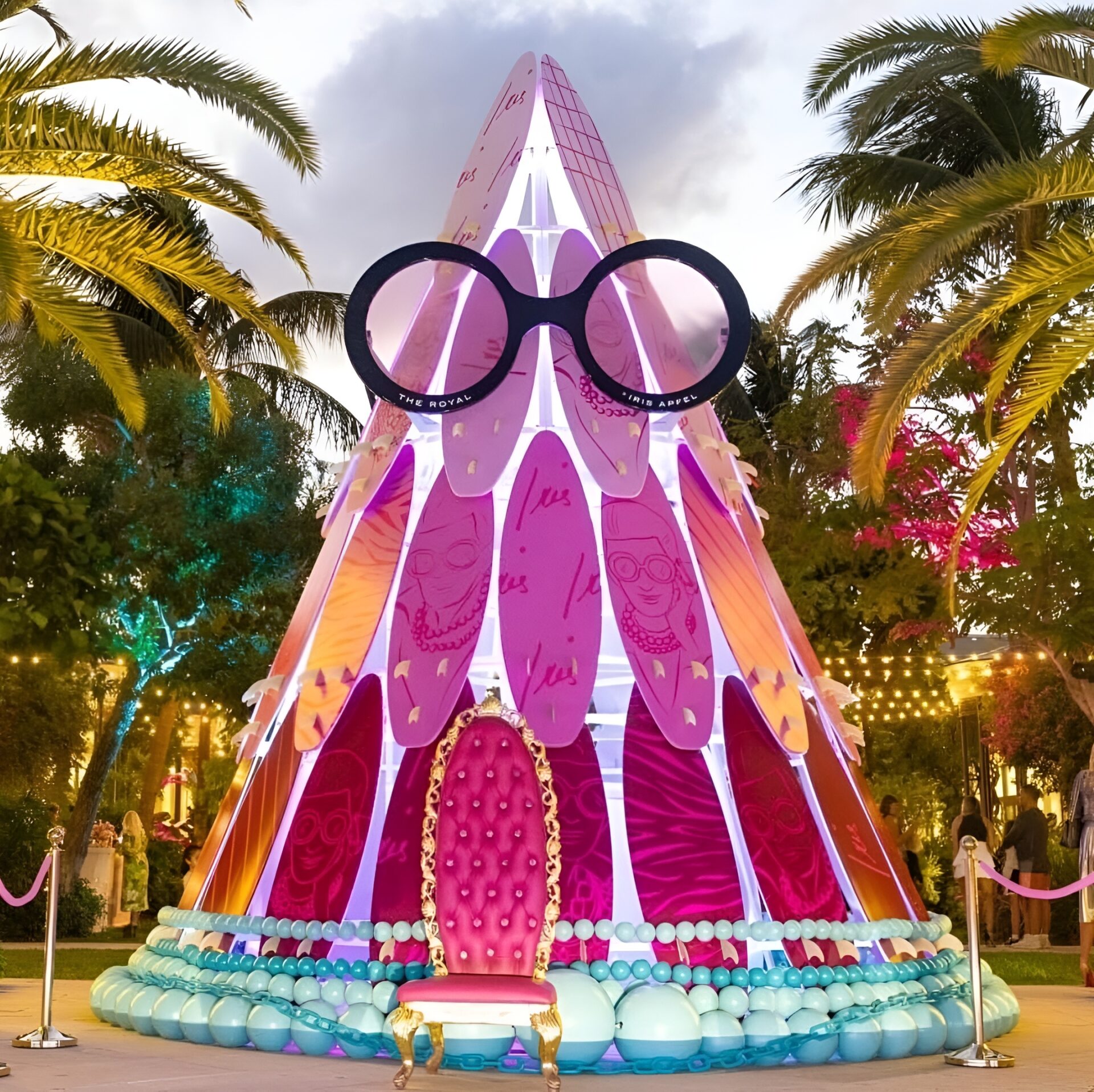 loewe-the-royal-pointciana-plaza(1)