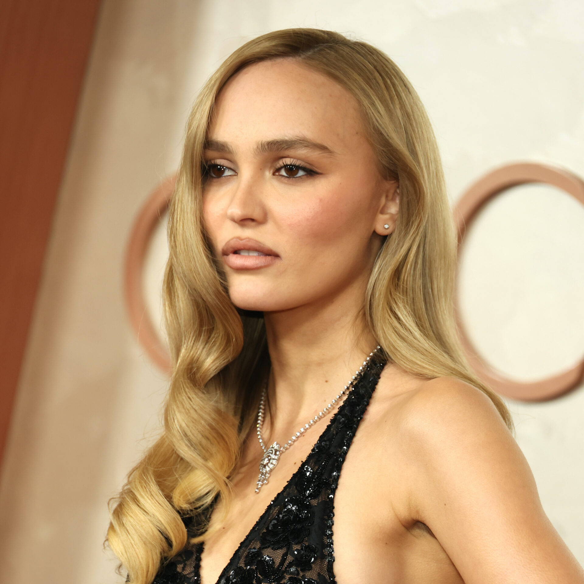 makeup trend lily rose depp